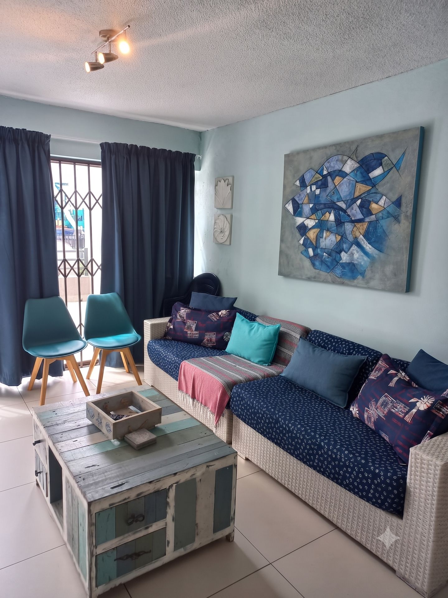 Lounge seating area